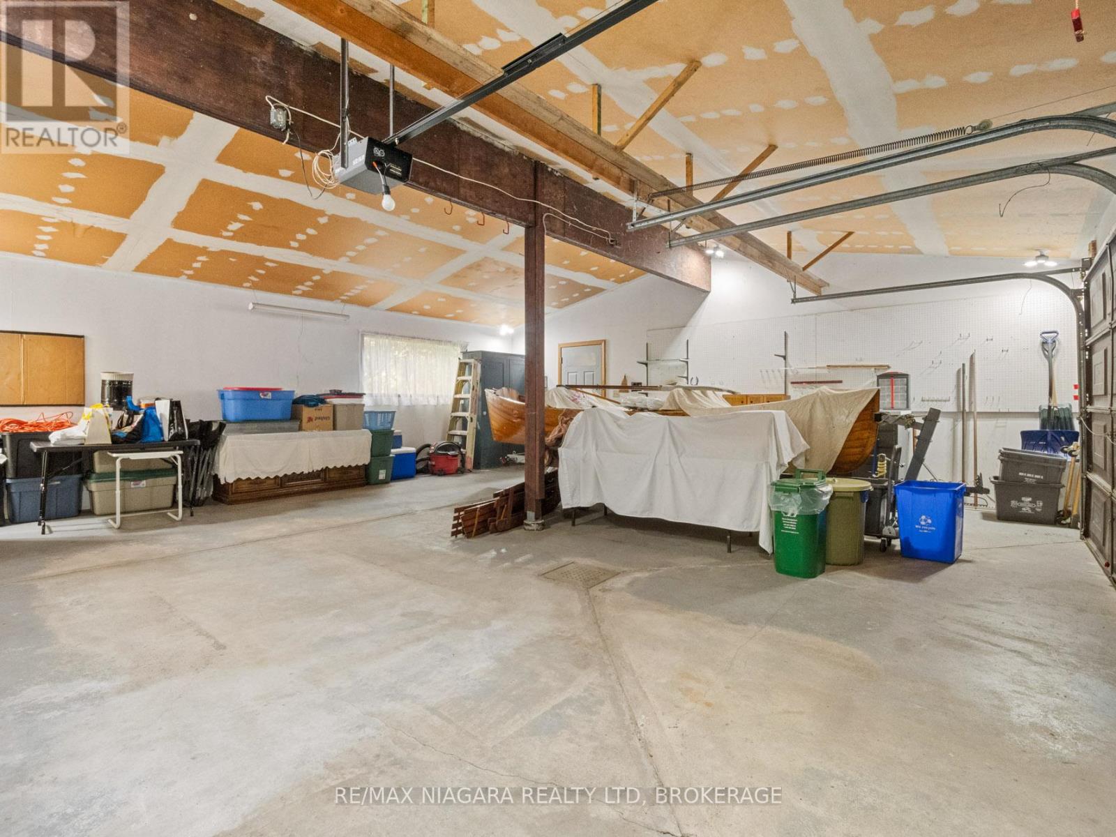 735 Niagara Boulevard, Fort Erie, Ontario  L2A 3J2 - Photo 35 - X12327210