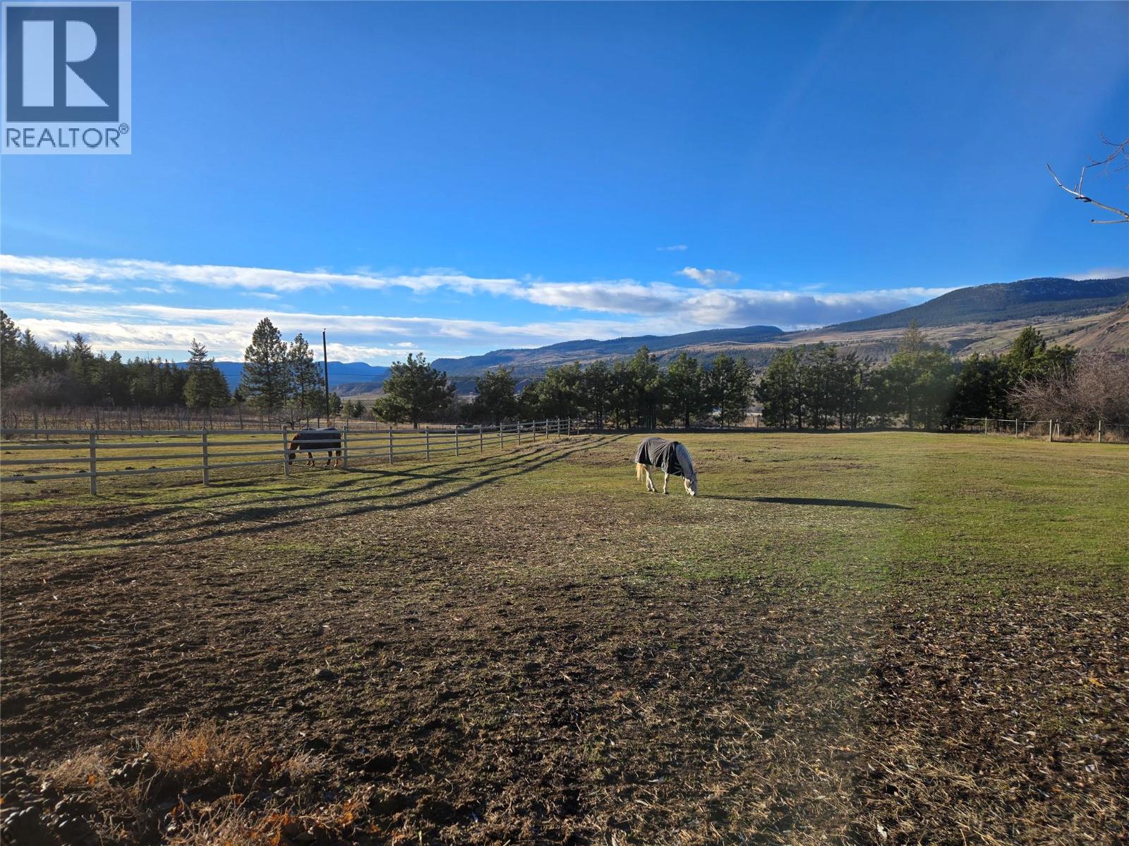 1528 Laveau Road, Kamloops, British Columbia  V0E 2P0 - Photo 6 - 10374061