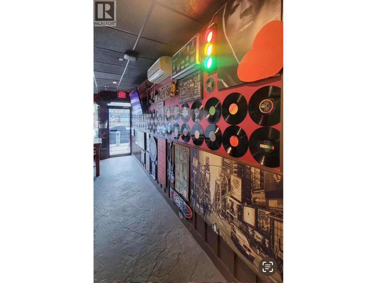 4527 Hastings Street, Burnaby, British Columbia  V5C 2K3 - Photo 6 - C8075681