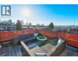 <div class="price">$1,499,999</div> 1865 Adanac Street, Vancouver<br><div style="margin-bottom:8px;"><small>Exp Realty</small></div><div class='bed_bath'>4 Bed | 4 Bath</div>