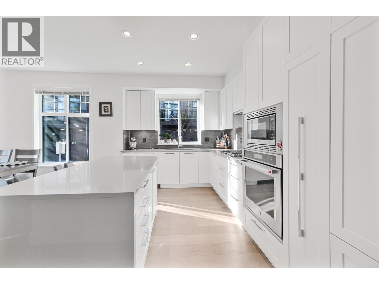 9 3306 Princeton Avenue, Coquitlam, British Columbia  V3E 0M9 - Photo 10 - R3081295