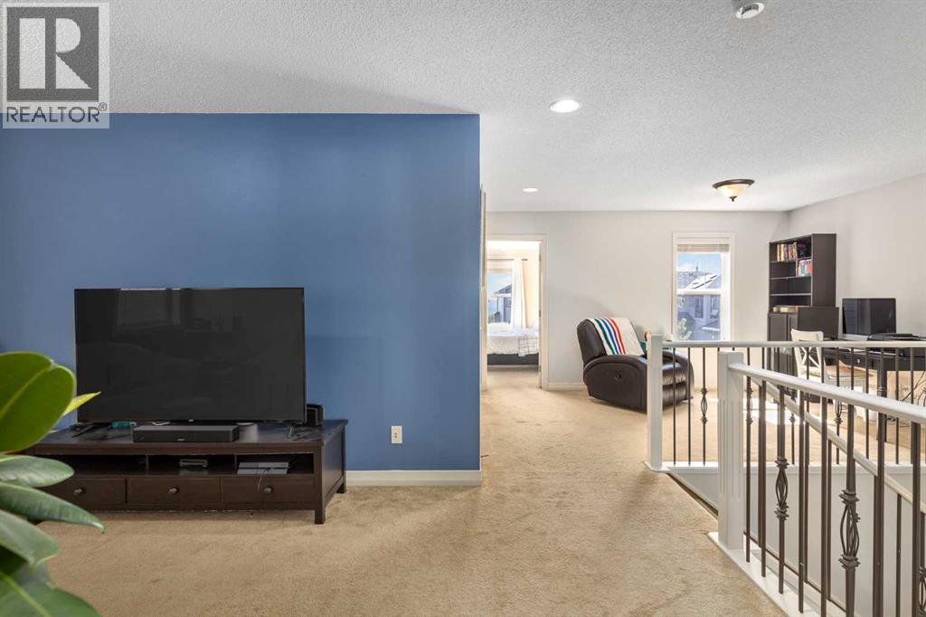 112 Sunset View, Cochrane, Alberta  T4C 0E8 - Photo 12 - A2282491