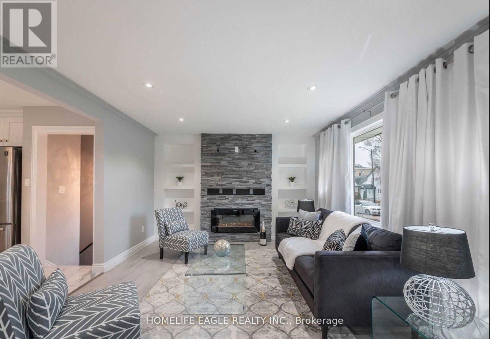 #MAIN - 79 SIMCOE ROAD, bradford west gwillimbury (bradford), Ontario