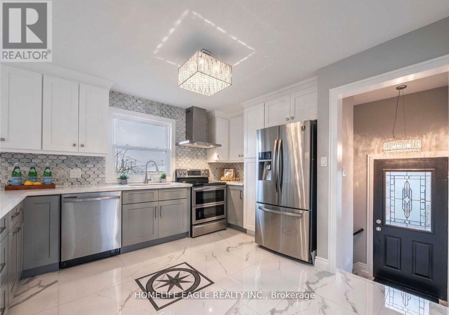 #main - 79 Simcoe Road, Bradford West Gwillimbury (Bradford), Ontario  L0G 1B0 - Photo 11 - N12740656