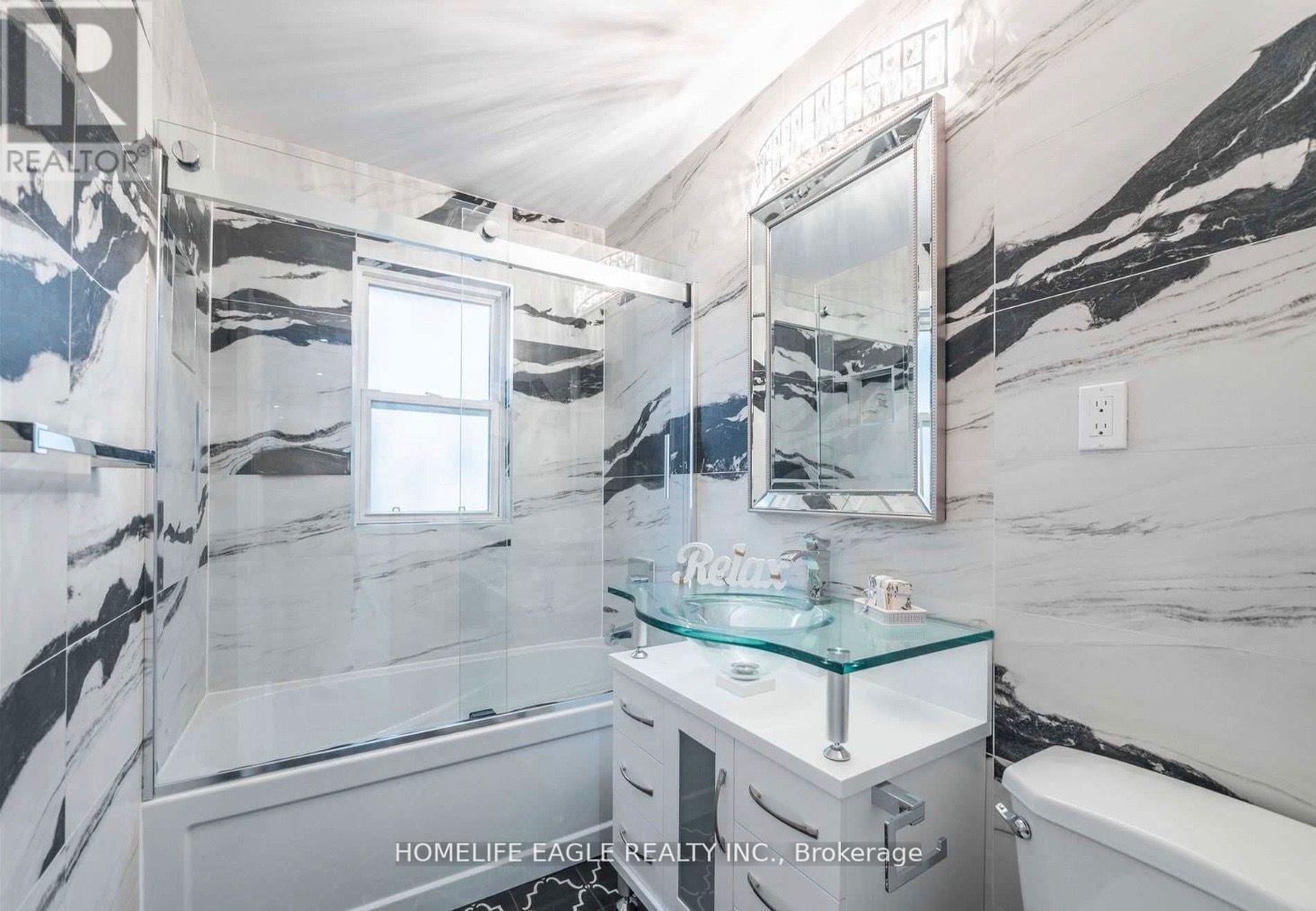 #main - 79 Simcoe Road, Bradford West Gwillimbury (Bradford), Ontario  L0G 1B0 - Photo 20 - N12740656