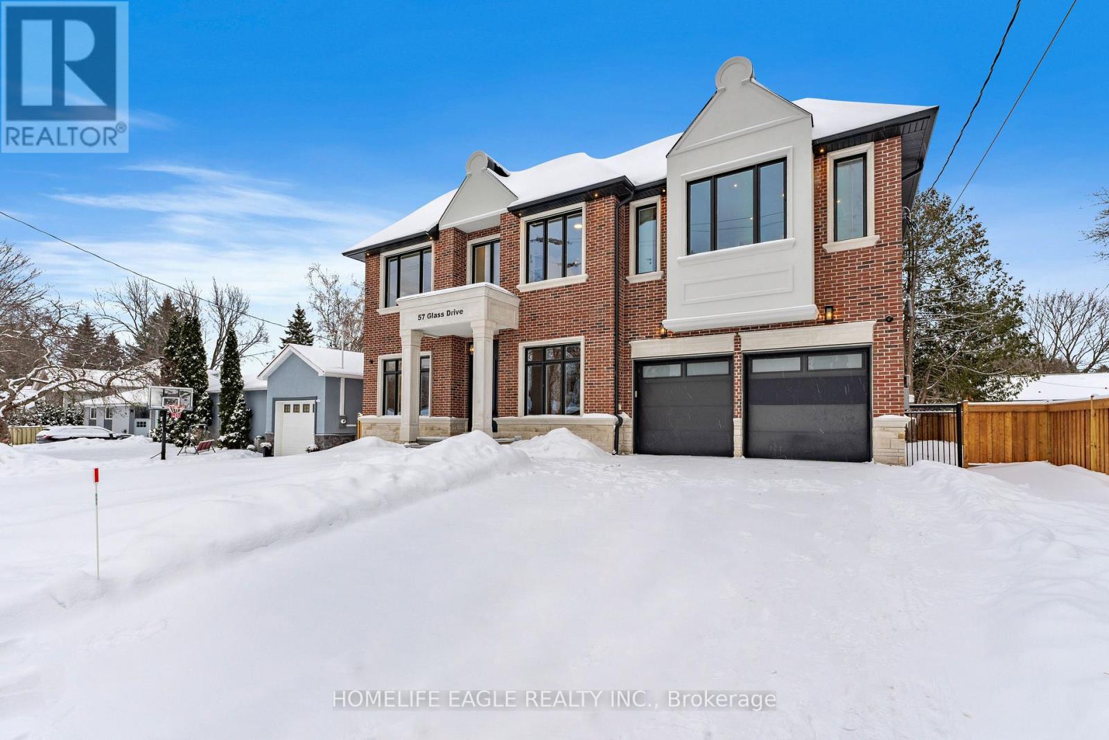 57 GLASS DRIVE, Aurora, Ontario
