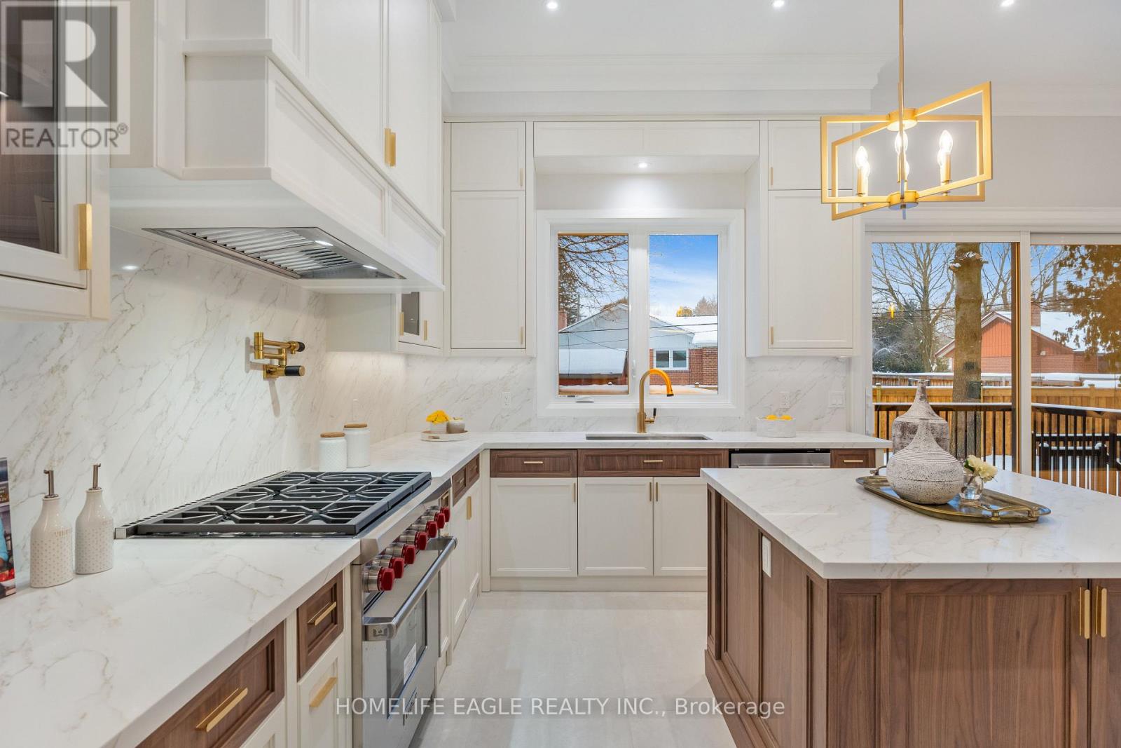 57 Glass Drive, Aurora, Ontario  L4G 2E7 - Photo 10 - N12740664