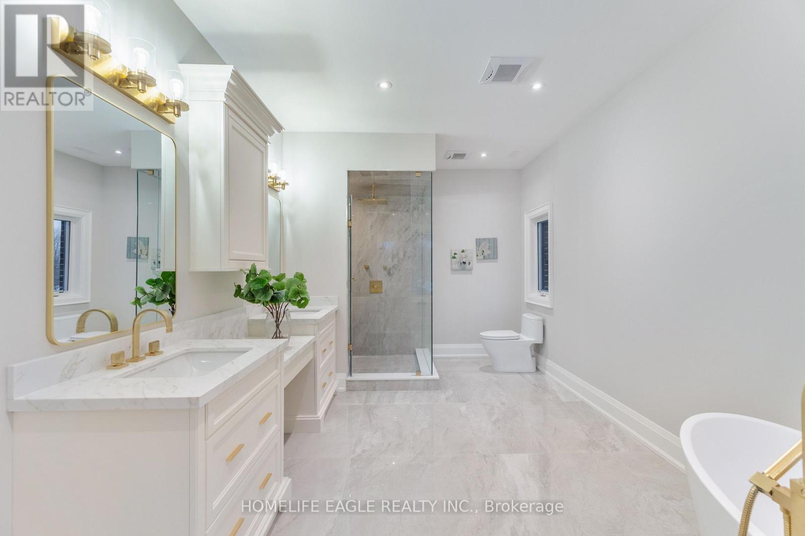 57 Glass Drive, Aurora, Ontario  L4G 2E7 - Photo 26 - N12740664