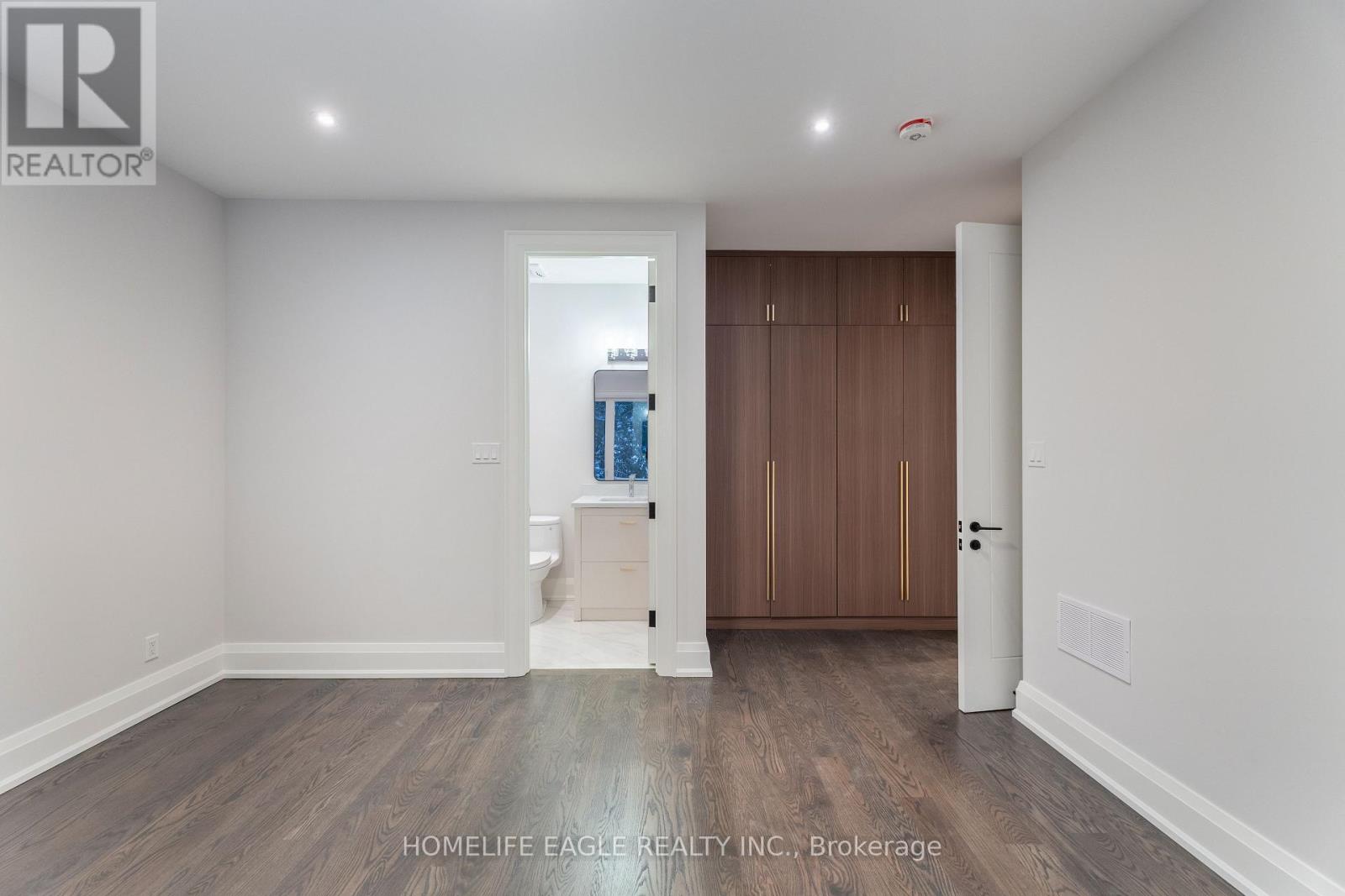 57 Glass Drive, Aurora, Ontario  L4G 2E7 - Photo 35 - N12740664