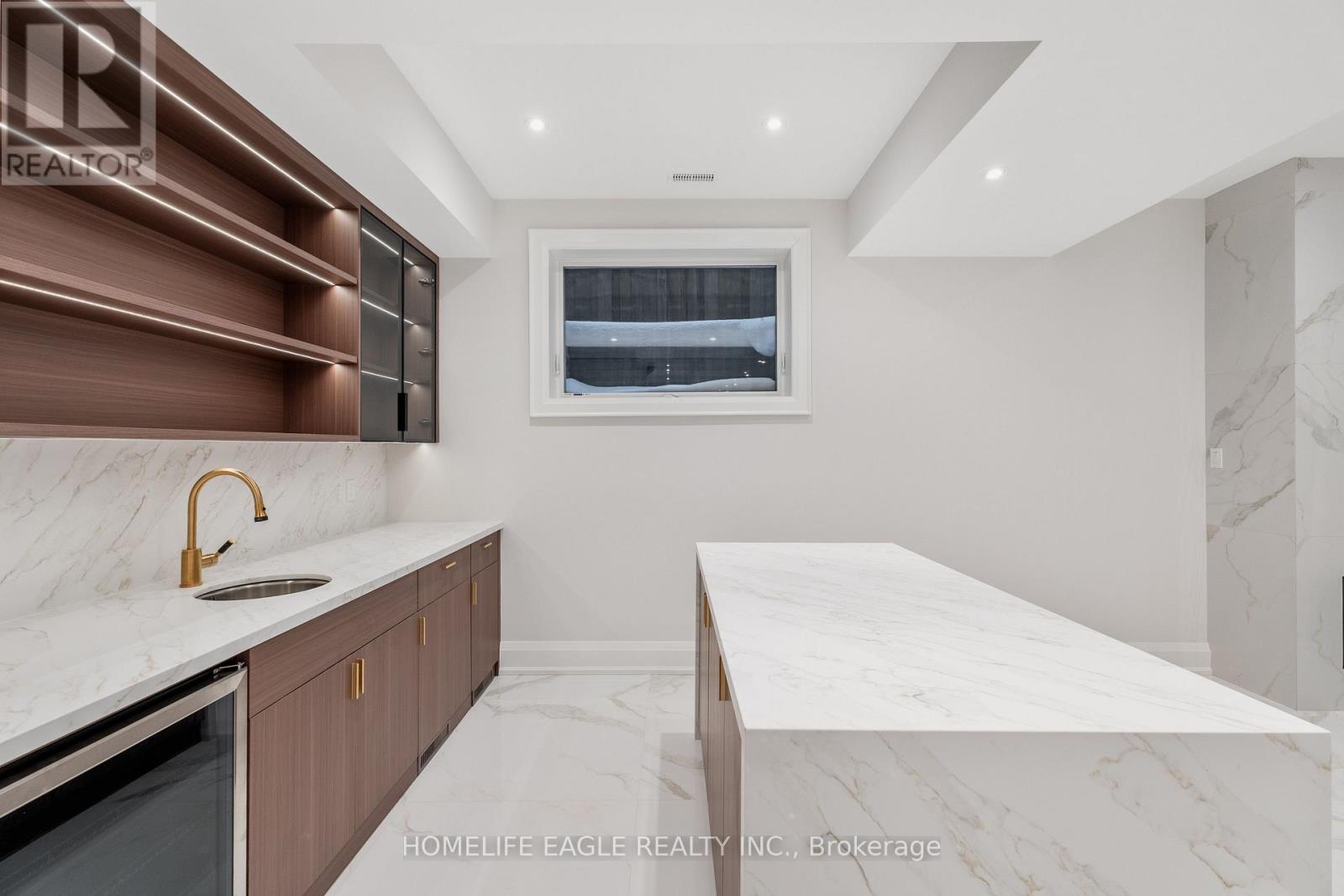 57 Glass Drive, Aurora, Ontario  L4G 2E7 - Photo 41 - N12740664