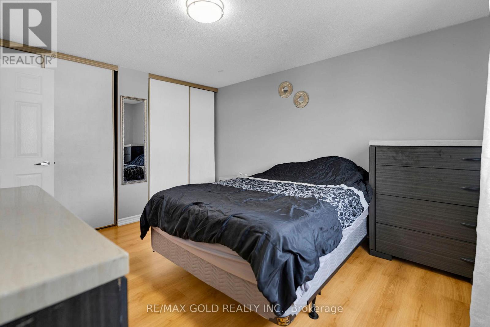 18 Peterson Court, Brampton, Ontario  L6Z 1K6 - Photo 21 - W12740648