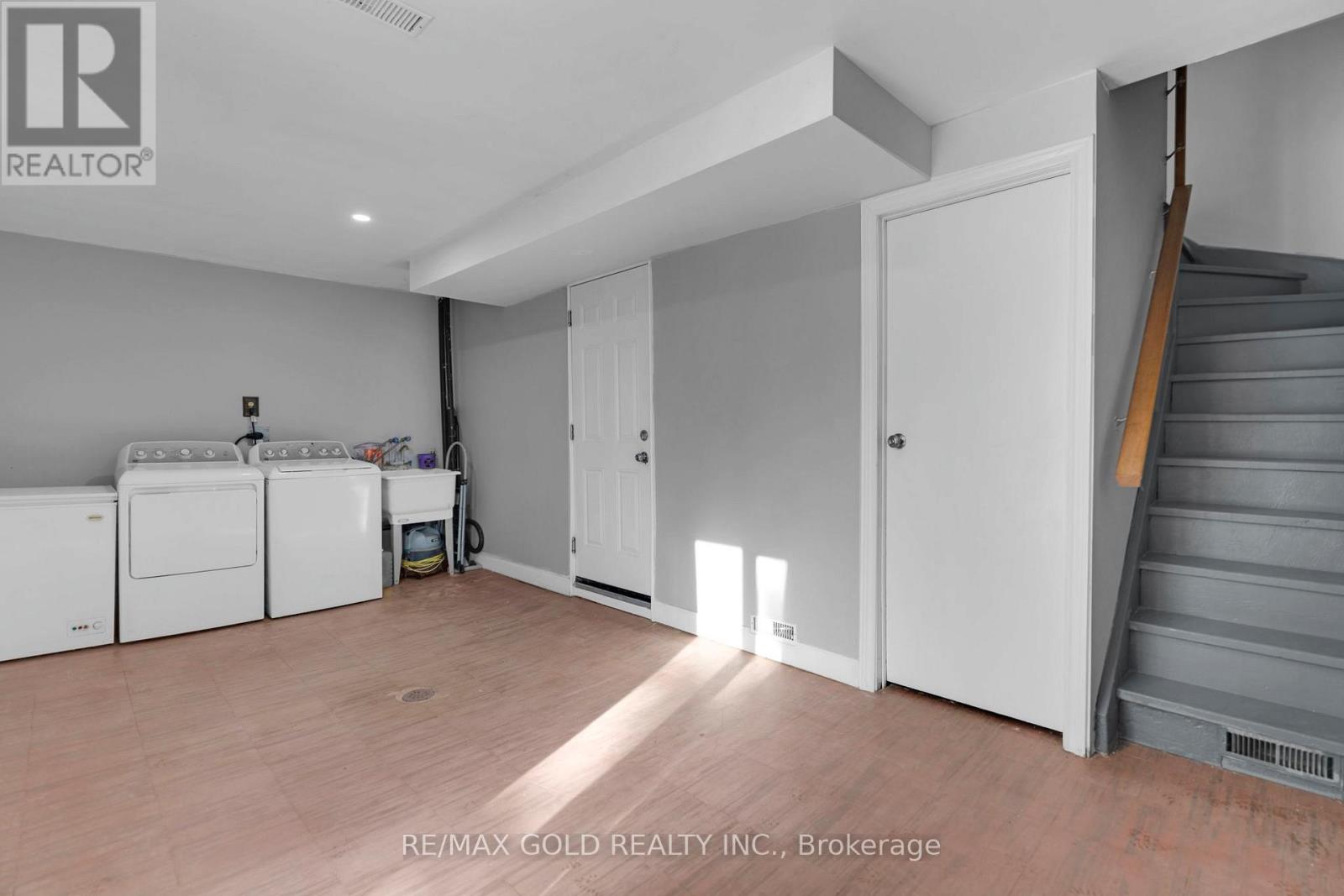 18 Peterson Court, Brampton, Ontario  L6Z 1K6 - Photo 30 - W12740648