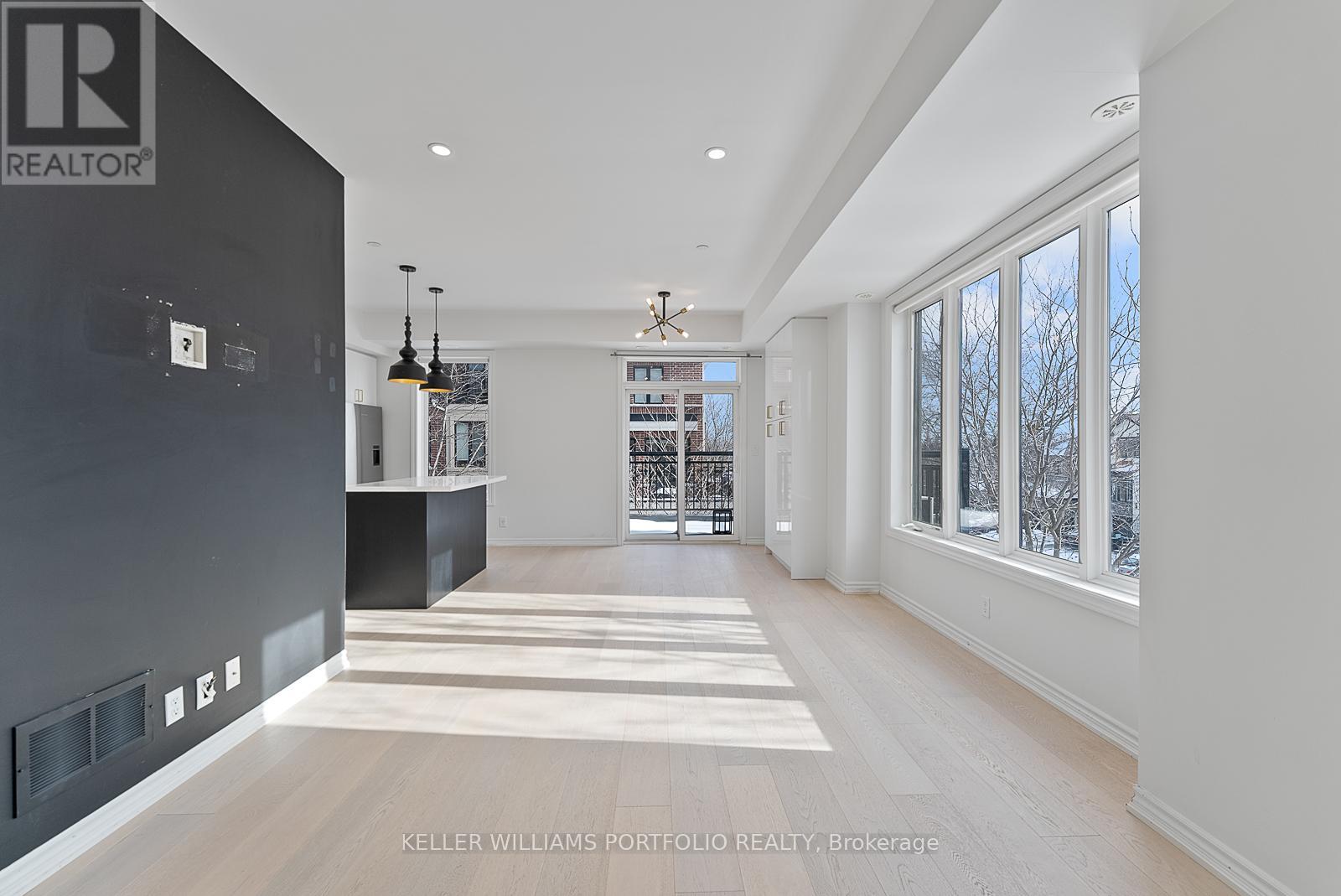 131 - 50 Carnation Avenue, Toronto, Ontario  M8V 0B8 - Photo 10 - W12740662