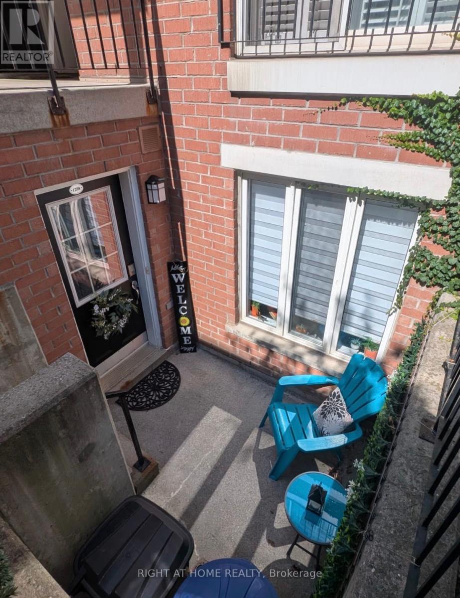 1208 - 22 LAIDLAW STREET, Toronto, Ontario