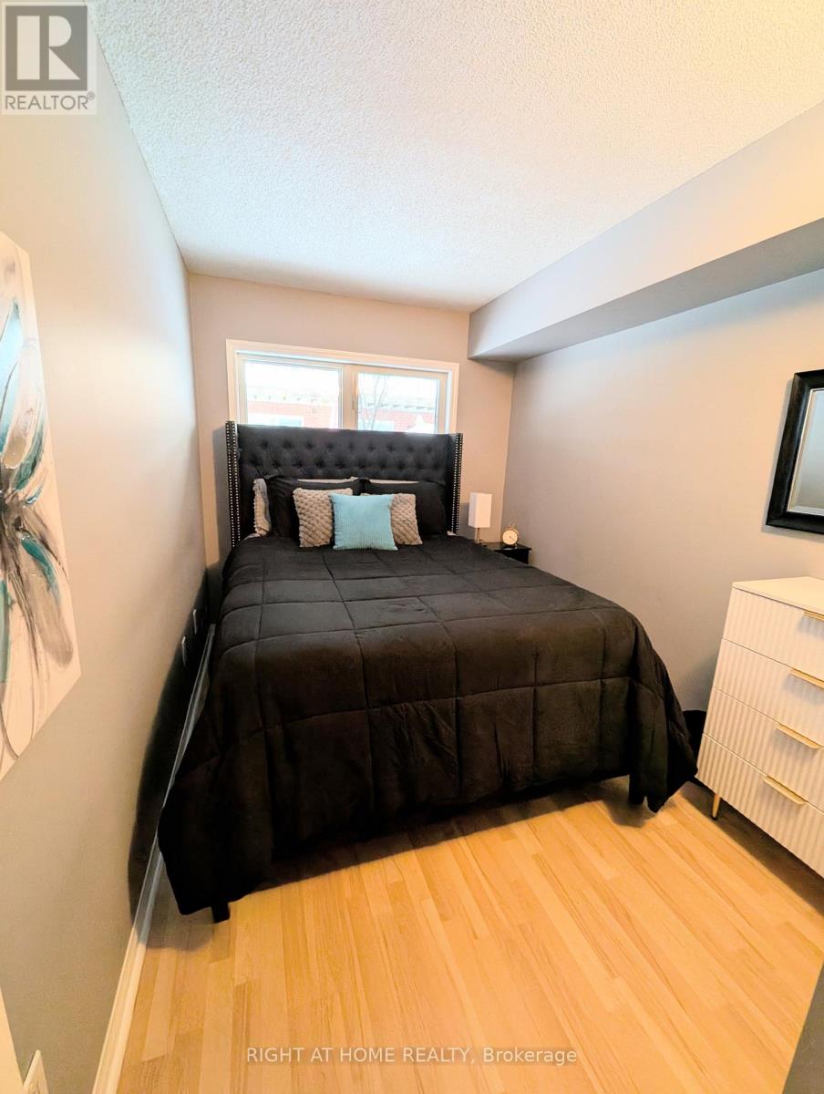 1208 - 22 Laidlaw Street, Toronto, Ontario  M6K 1X2 - Photo 14 - W12740682