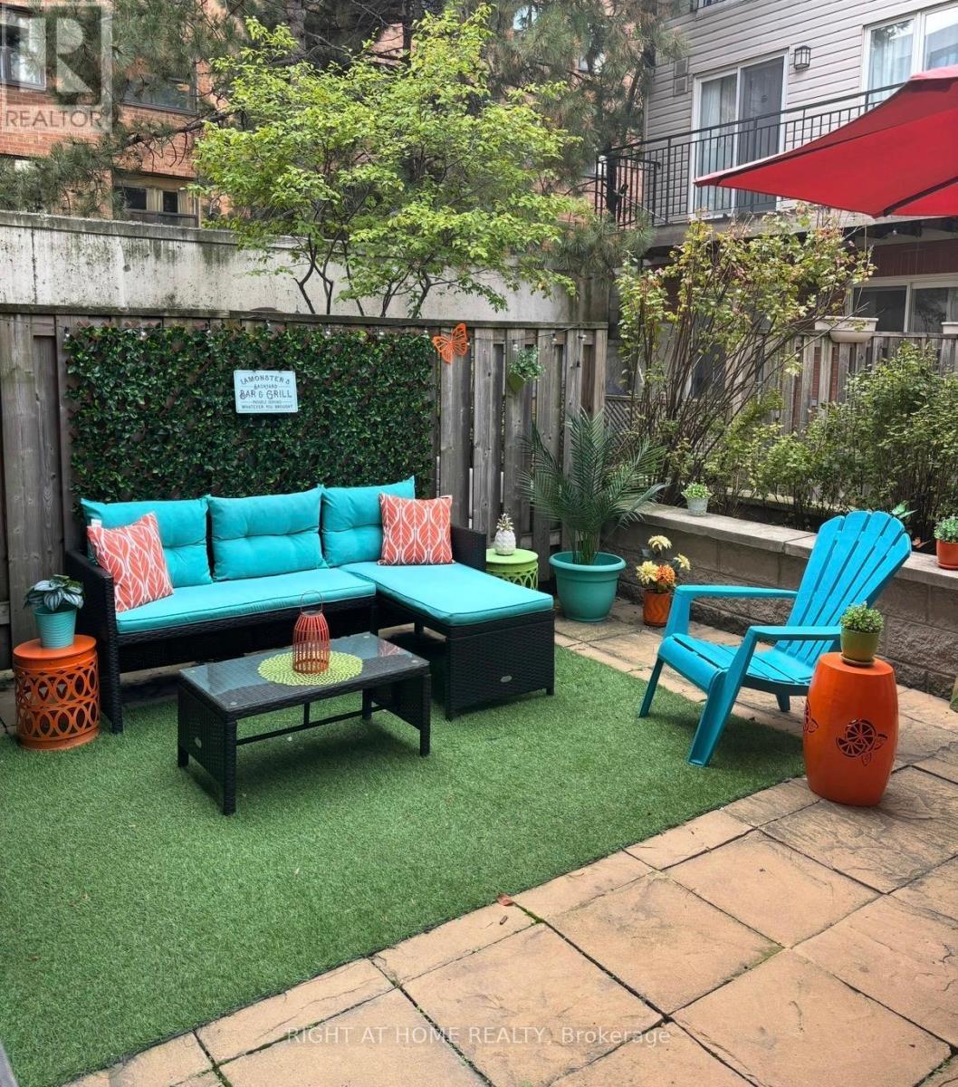 1208 - 22 Laidlaw Street, Toronto, Ontario  M6K 1X2 - Photo 16 - W12740682