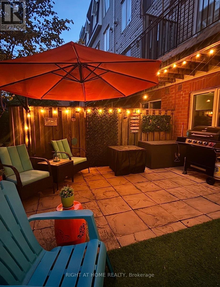 1208 - 22 Laidlaw Street, Toronto, Ontario  M6K 1X2 - Photo 18 - W12740682