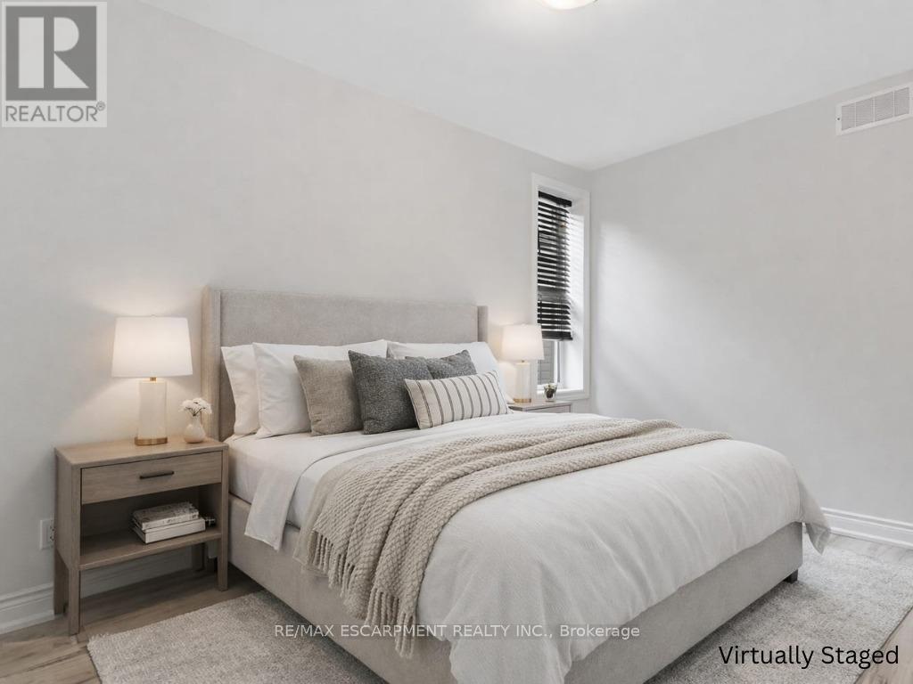 Upper - 54 Craigmiller Avenue, Hamilton, Ontario  L8L 3J1 - Photo 17 - X12740612