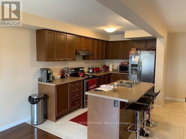 178 Penny Lane, Hamilton, Ontario  L8J 0E2 - Photo 5 - X12740632