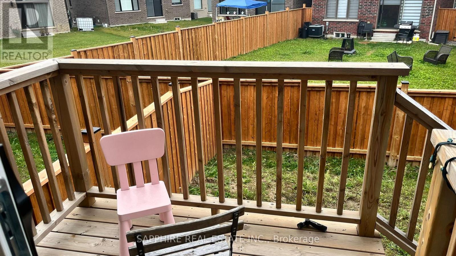 215 Provident Way, Hamilton, Ontario  L0R 1W0 - Photo 14 - X12740634