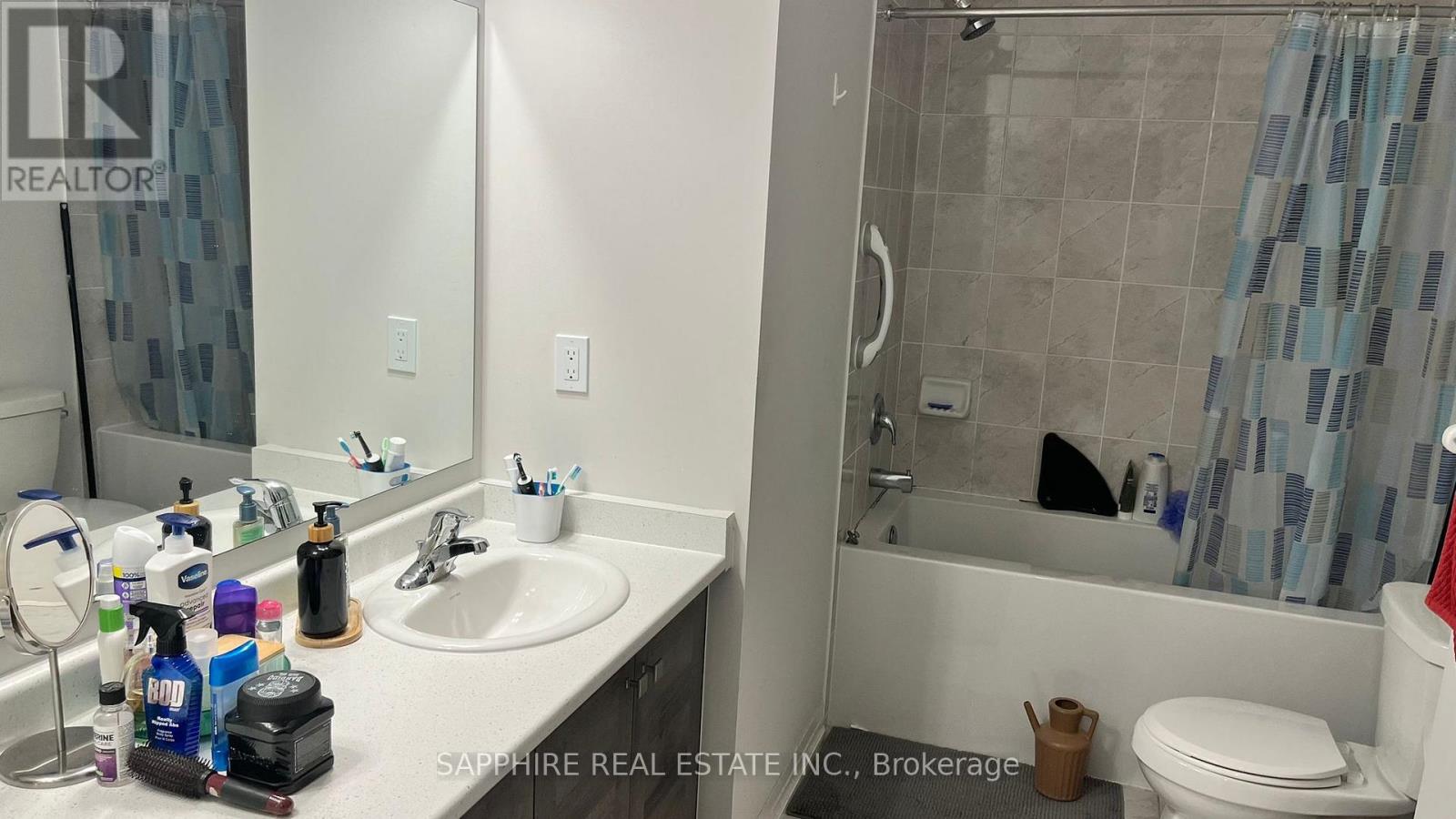 215 Provident Way, Hamilton, Ontario  L0R 1W0 - Photo 17 - X12740634