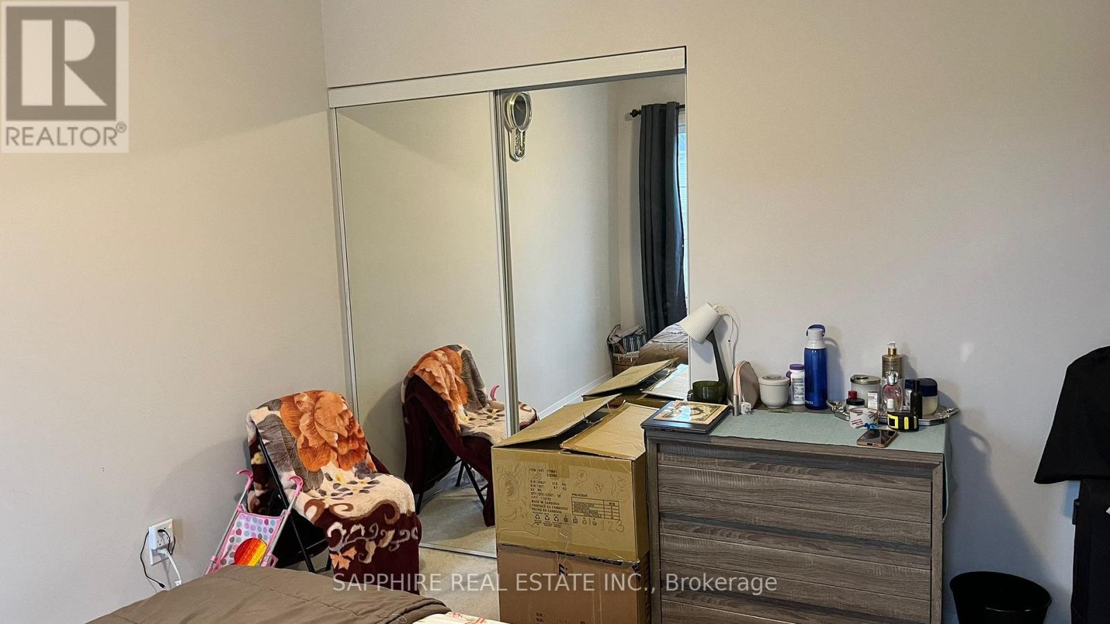 215 Provident Way, Hamilton, Ontario  L0R 1W0 - Photo 18 - X12740634