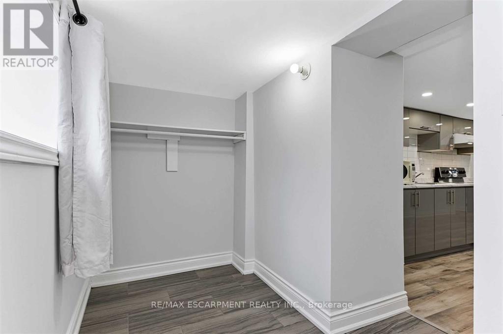 54 Craigmiller Avenue, Hamilton, Ontario  L8L 3J1 - Photo 35 - X12740636