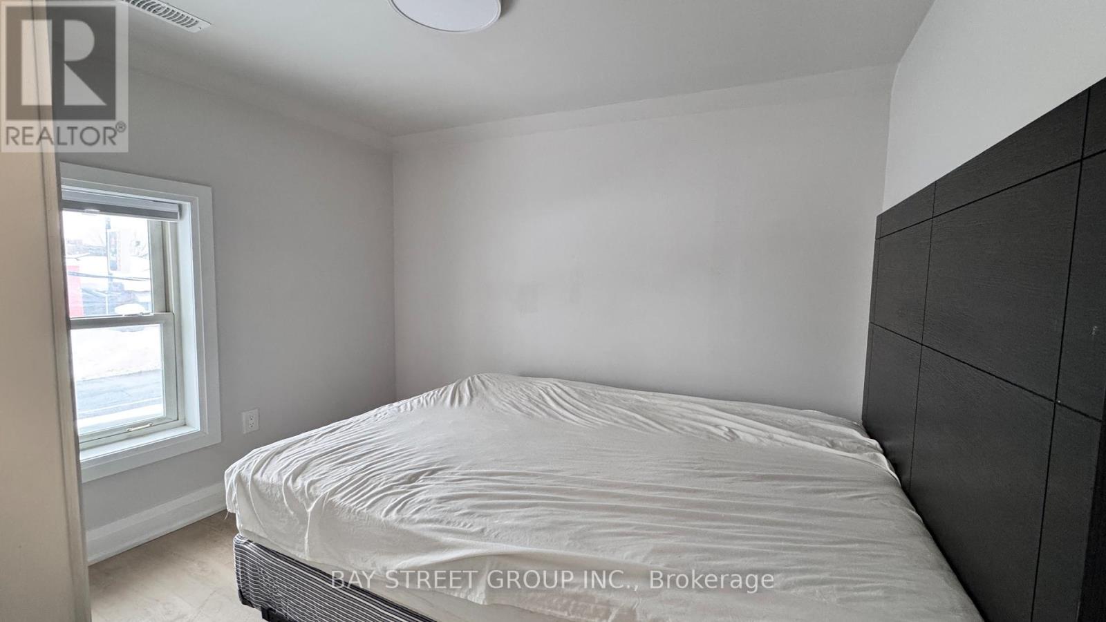 C2 - 5731 Stanley Avenue, Niagara Falls, Ontario  L2G 3X6 - Photo 6 - X12740642