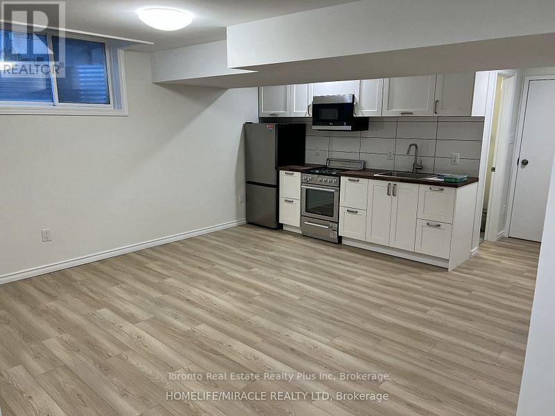 19 Breesegarden Lane, Guelph, Ontario  N1E 7H1 - Photo 6 - X12740670