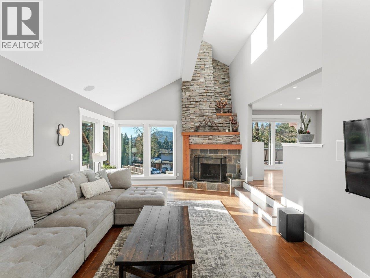 6 Bignall Bay, Port Moody, British Columbia  V3H 3N5 - Photo 3 - R3084354