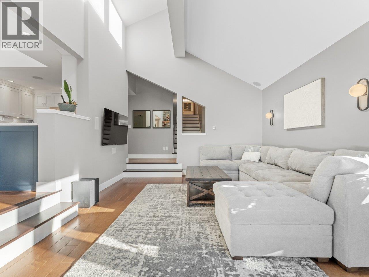 6 Bignall Bay, Port Moody, British Columbia  V3H 3N5 - Photo 4 - R3084354