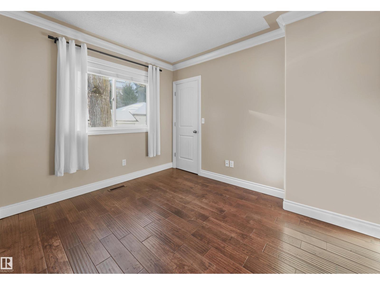 11567 80 Av Nw, Edmonton, Alberta  T6G 0R9 - Photo 18 - E4470829