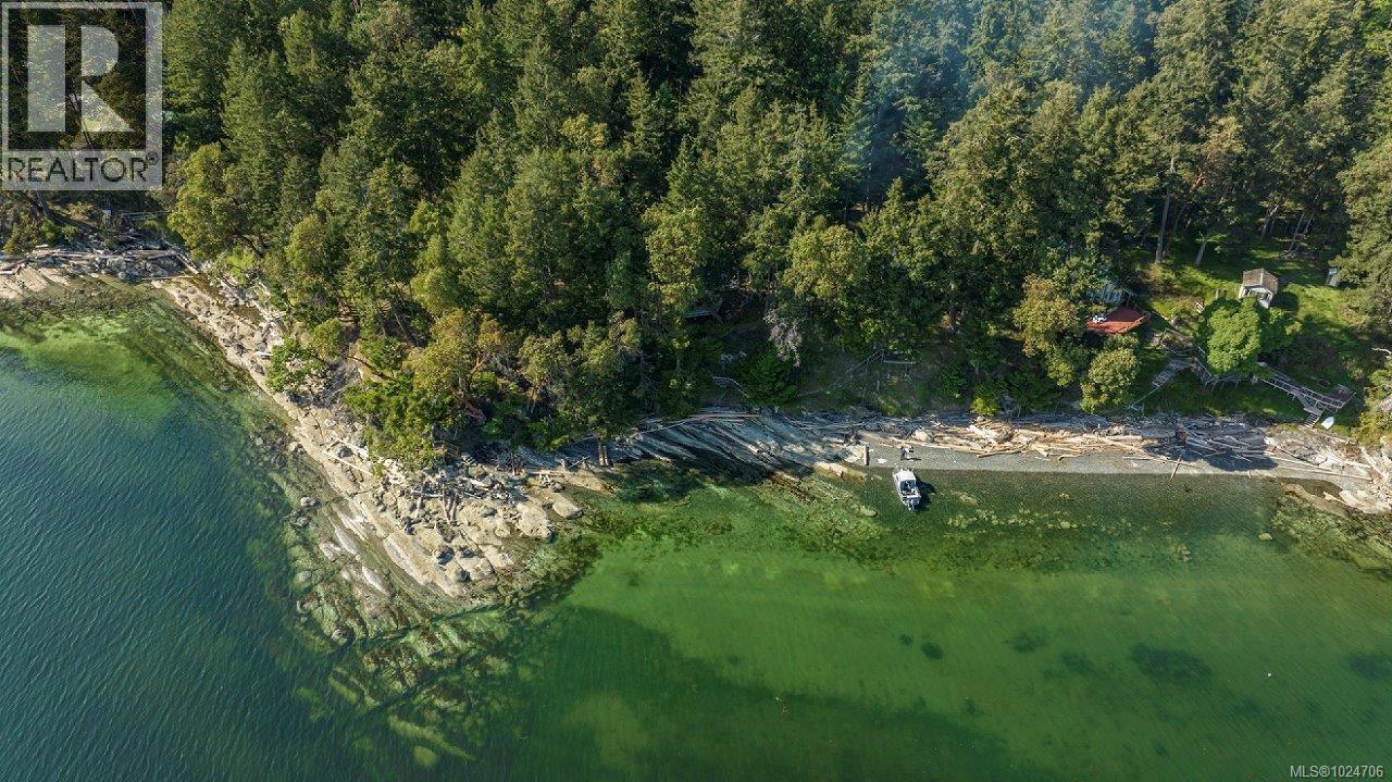 919 Salal Dr, Mudge Island, British Columbia  A1A 1A1 - Photo 8 - 1024706