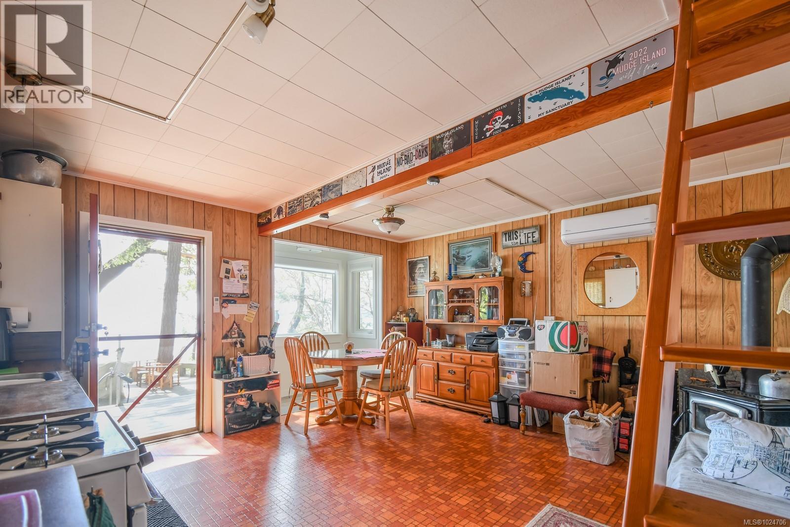 919 Salal Dr, Mudge Island, British Columbia  A1A 1A1 - Photo 25 - 1024706