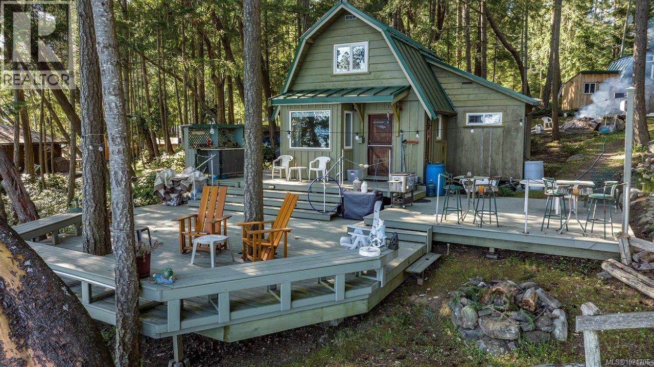 919 Salal Dr, Mudge Island, British Columbia  A1A 1A1 - Photo 6 - 1024706