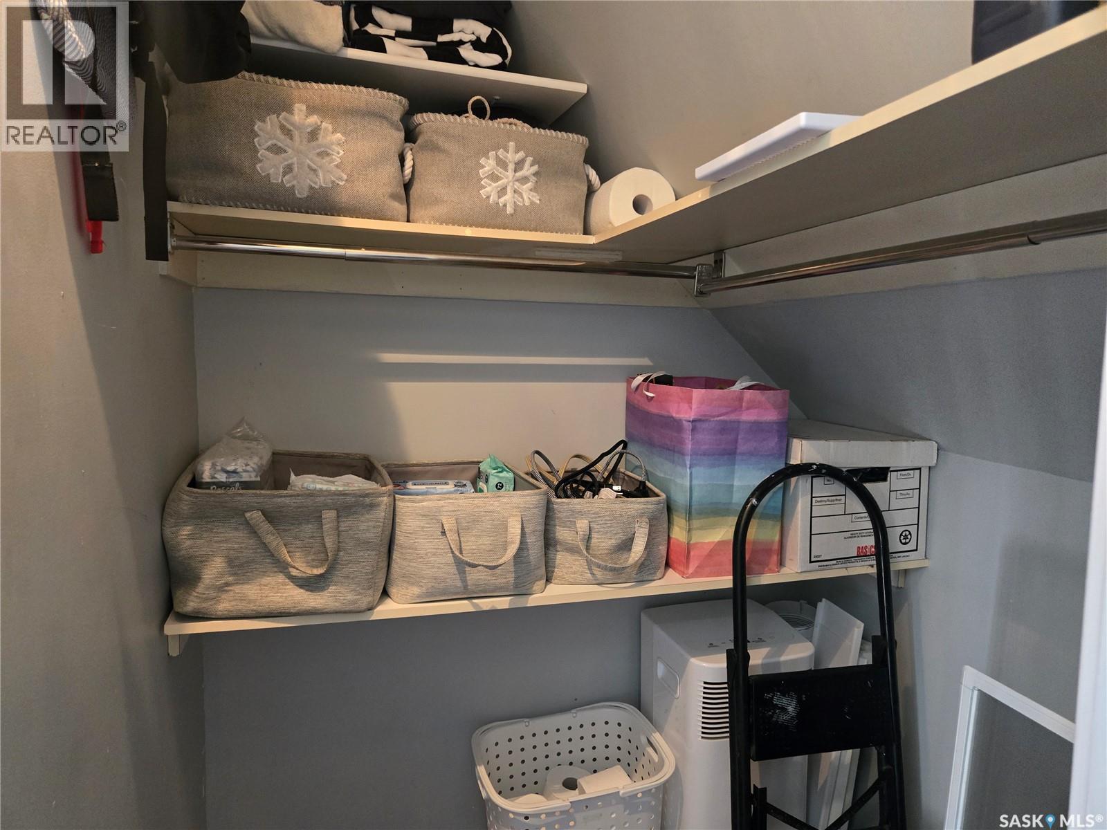 209 28th Street W, Saskatoon, Saskatchewan  S7L 0K4 - Photo 5 - SK027592