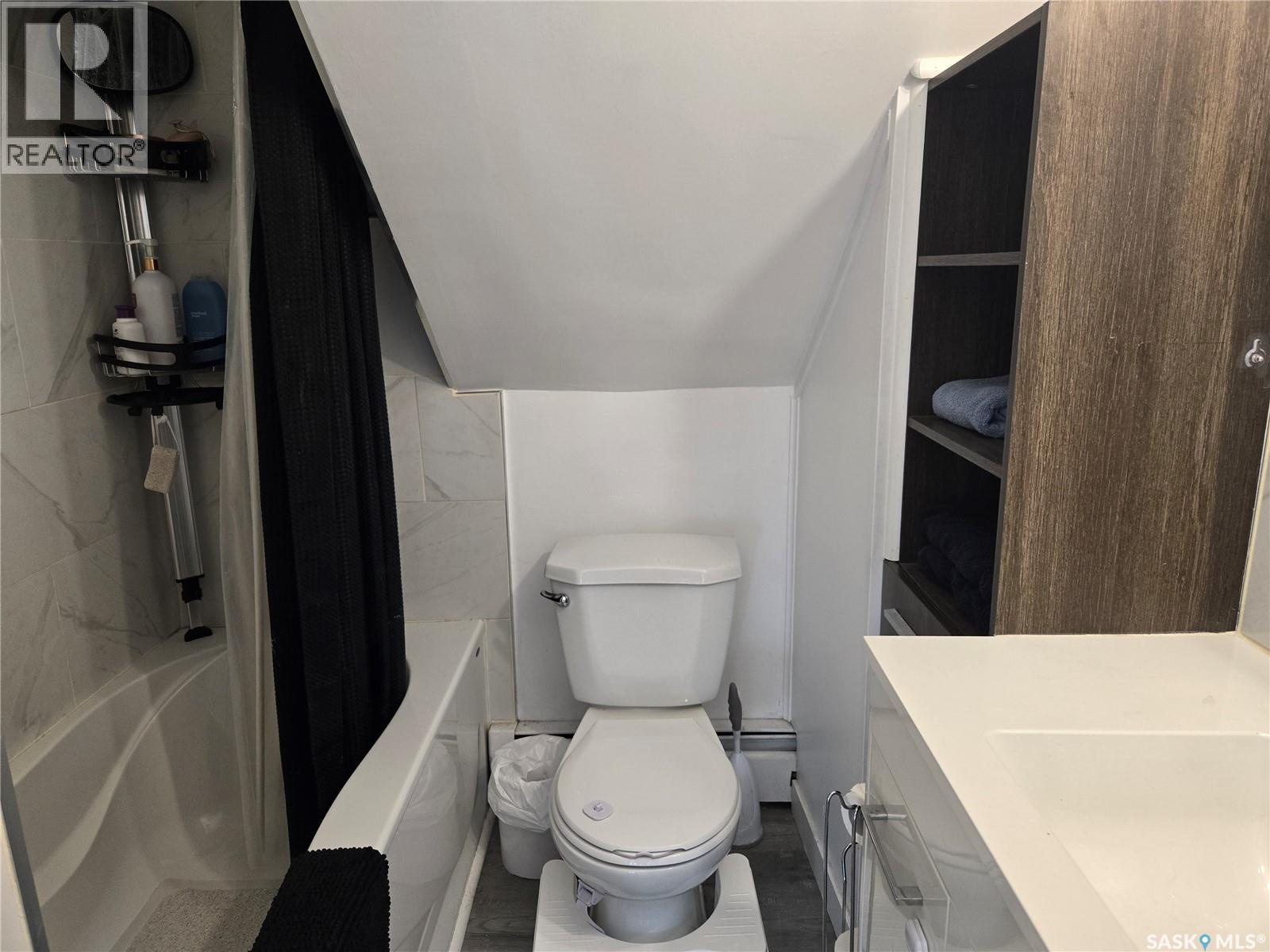 209 28th Street W, Saskatoon, Saskatchewan  S7L 0K4 - Photo 6 - SK027592