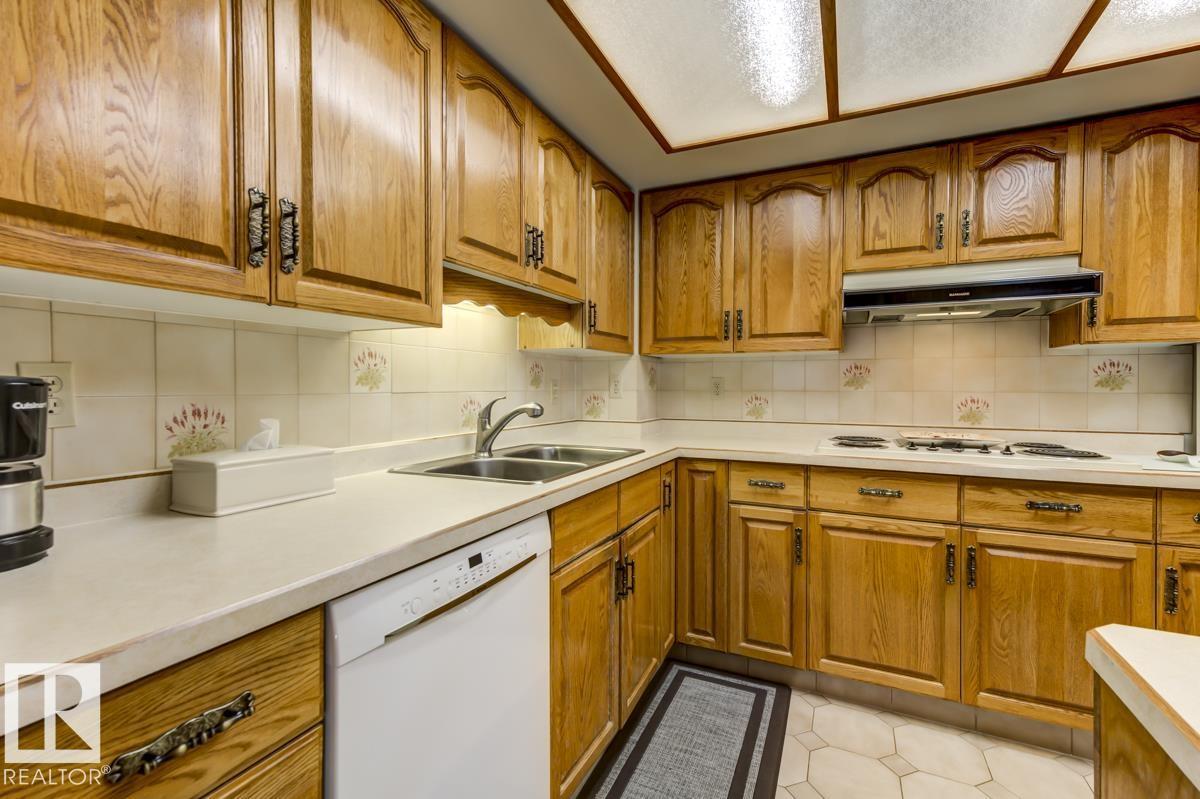 #1403 11503 100 Av Nw, Edmonton, Alberta T5K 2K7 - Photo 23 - E4471523