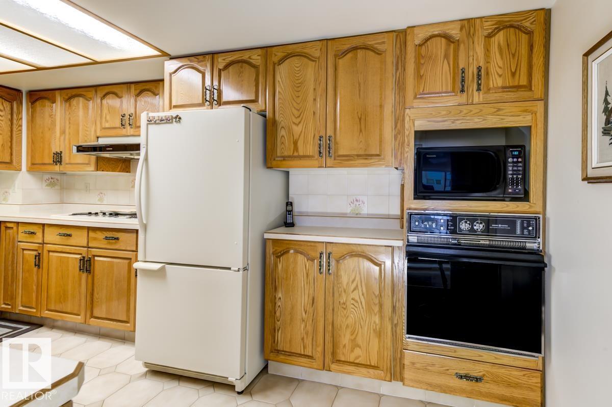 #1403 11503 100 Av Nw, Edmonton, Alberta T5K 2K7 - Photo 24 - E4471523