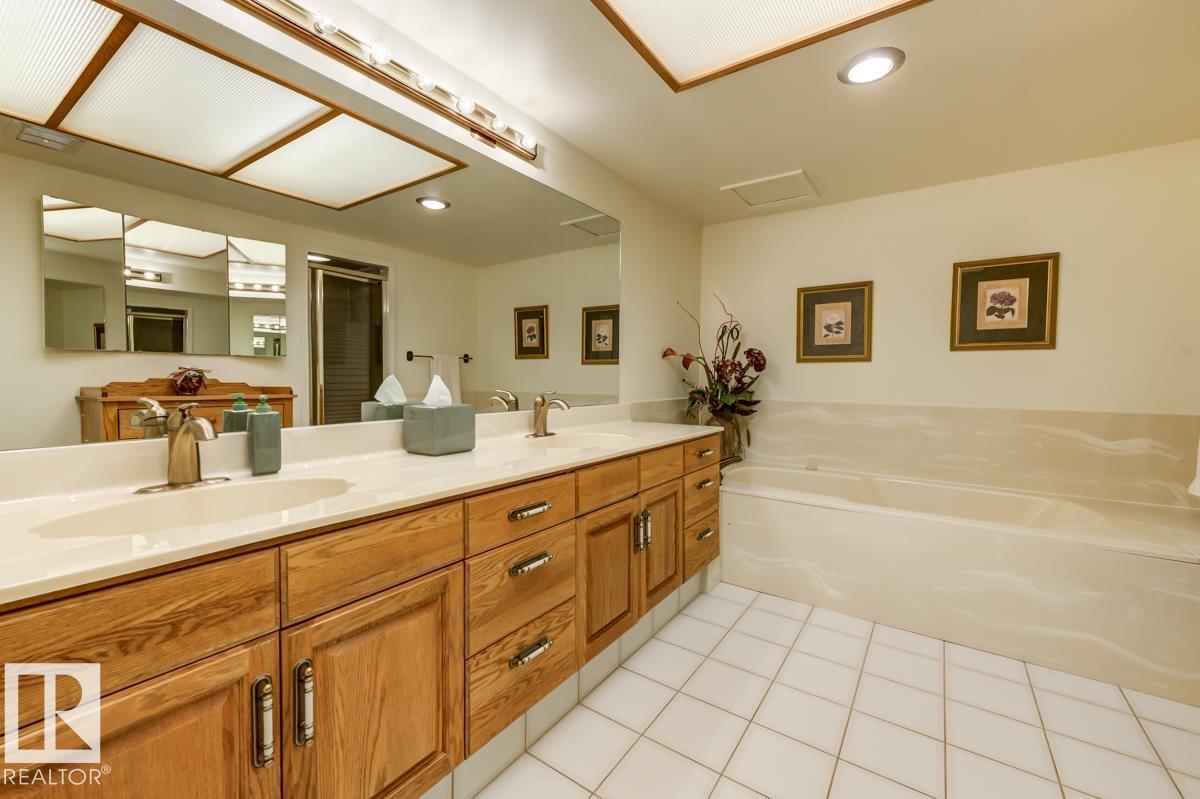 #1403 11503 100 Av Nw, Edmonton, Alberta T5K 2K7 - Photo 40 - E4471523