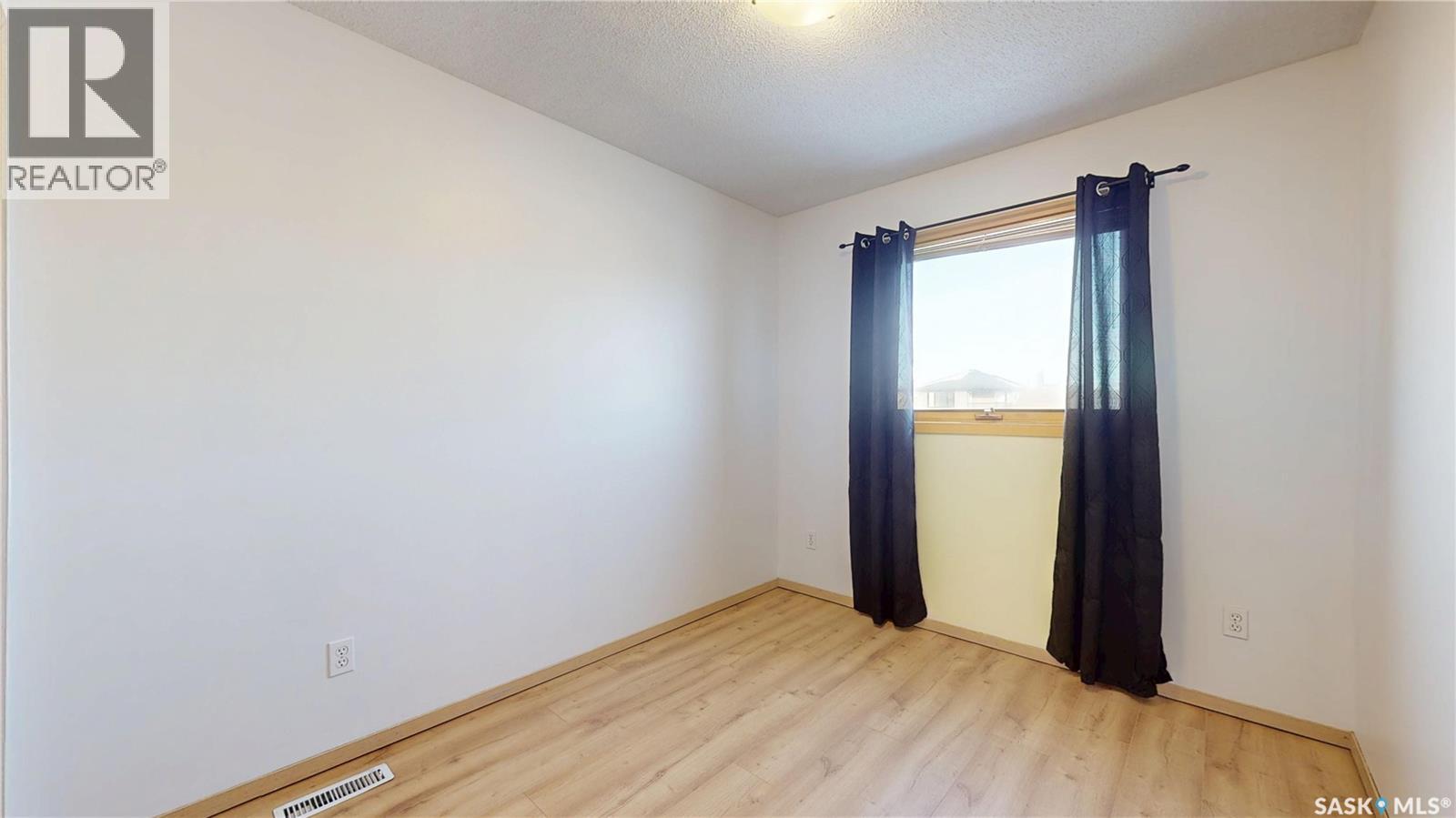 3876 7th Avenue E, Regina, Saskatchewan  S4N 7K8 - Photo 23 - SK027615