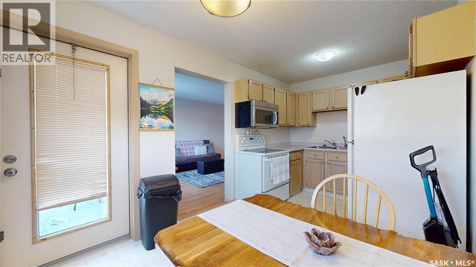 3876 7th Avenue E, Regina, Saskatchewan  S4N 7K8 - Photo 5 - SK027615