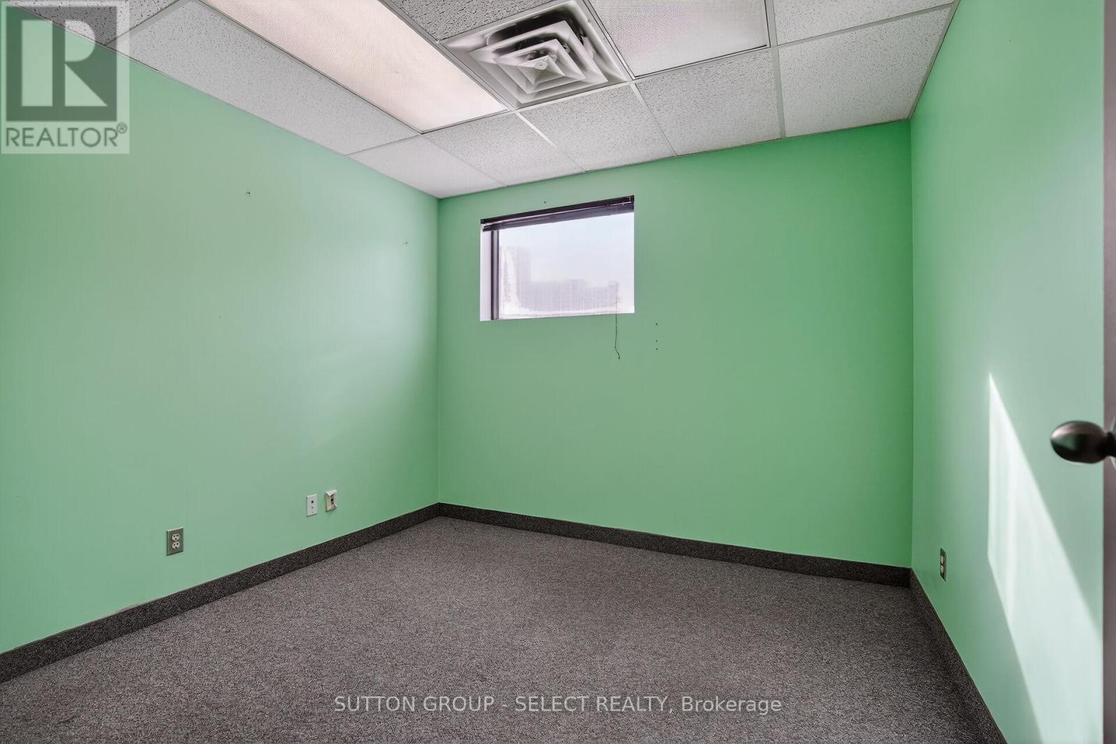 812 Dundas Street, London East, Ontario  N5W 2Z7 - Photo 32 - X12740736