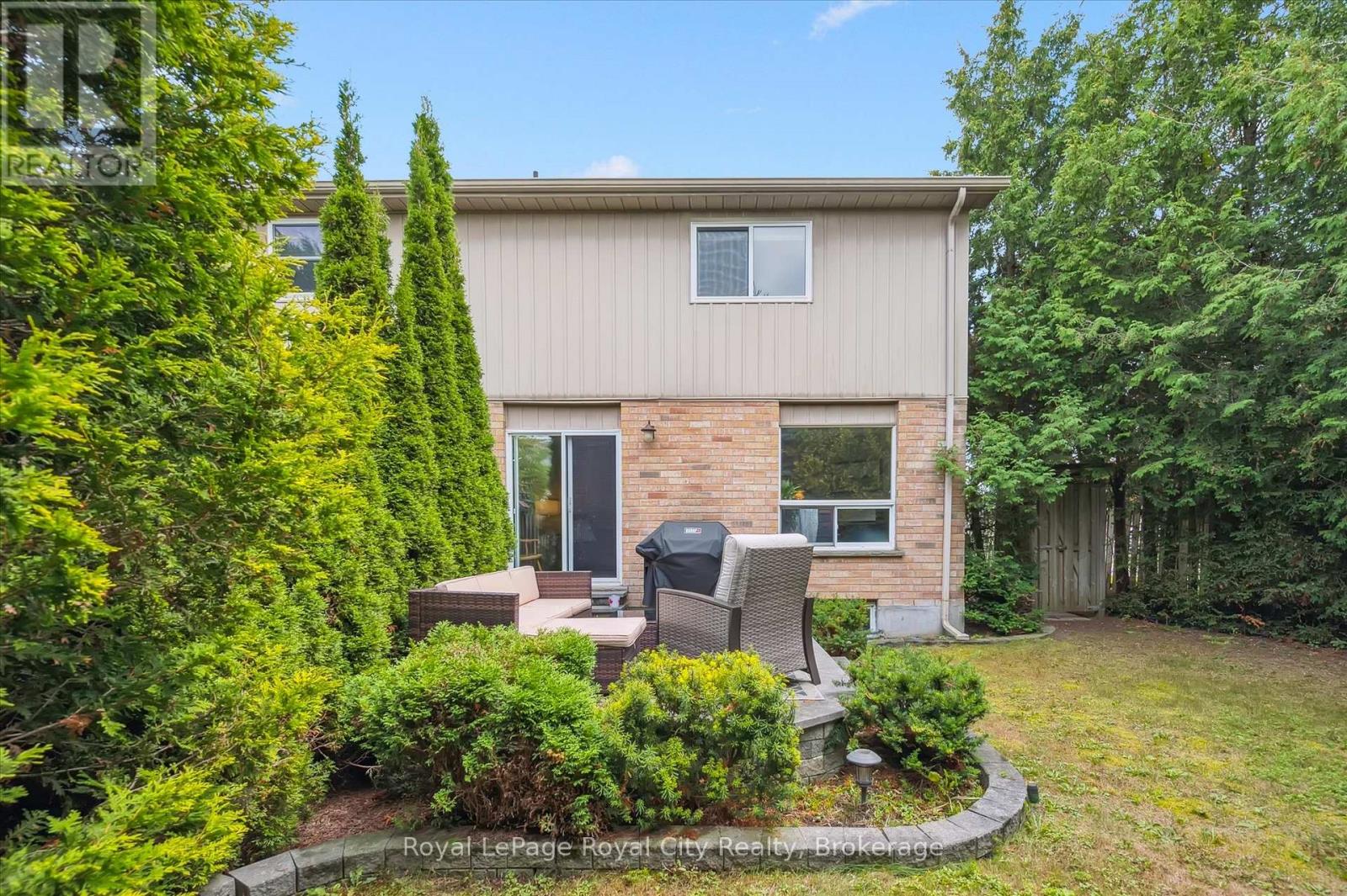 487 Flannery Drive, Centre Wellington, Ontario  N1M 2P2 - Photo 11 - X12740724