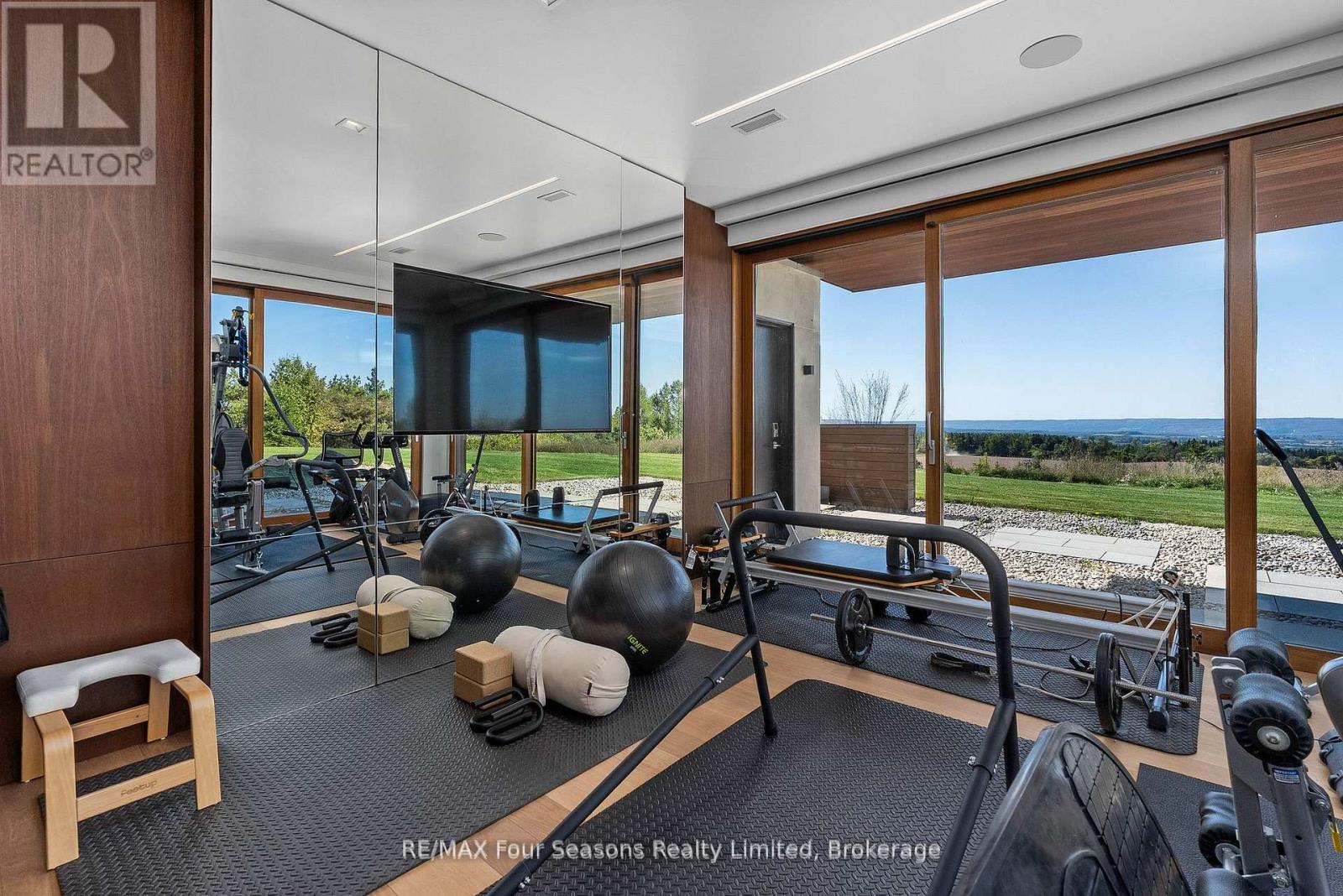 728529 21st Side Road, Blue Mountains, Ontario  N0H 1J0 - Photo 39 - X12740788