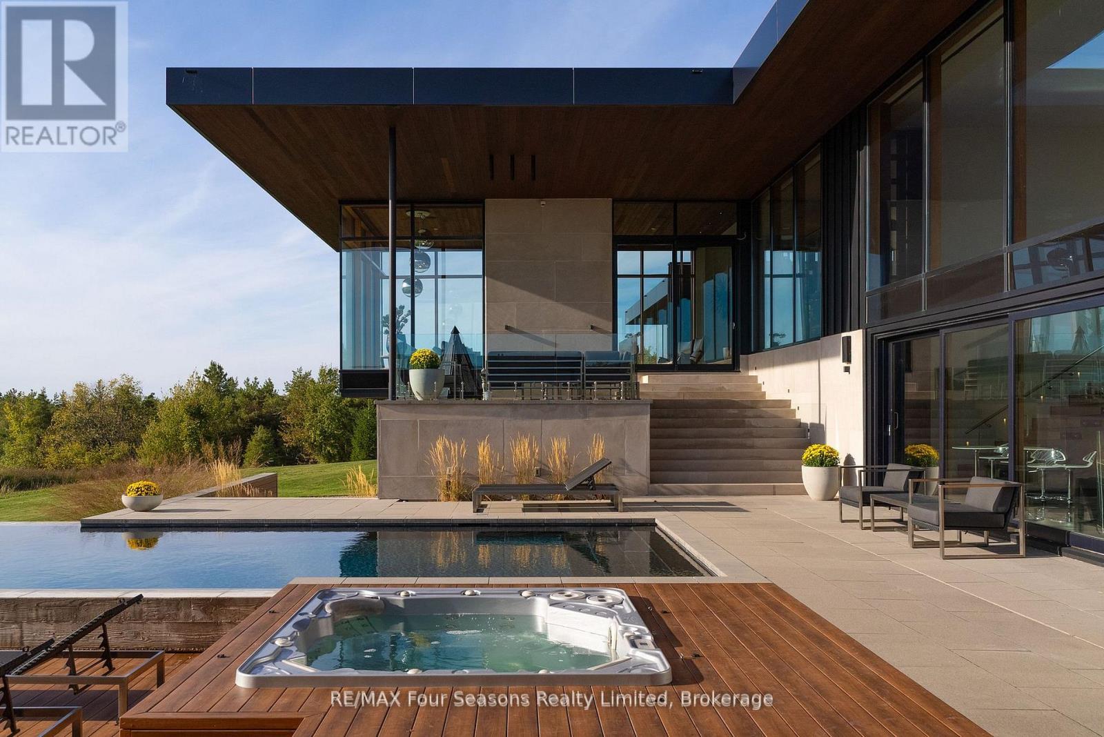 728529 21st Side Road, Blue Mountains, Ontario  N0H 1J0 - Photo 40 - X12740788