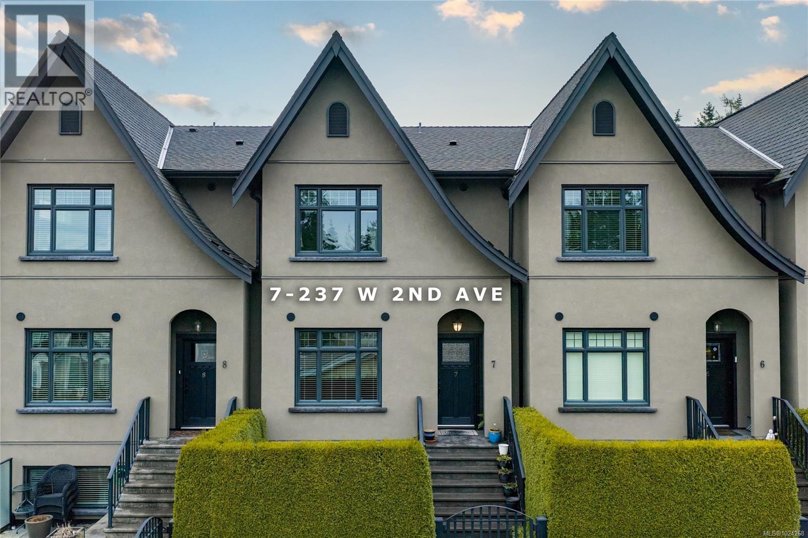 7 237 Second Ave W, Qualicum Beach, British Columbia