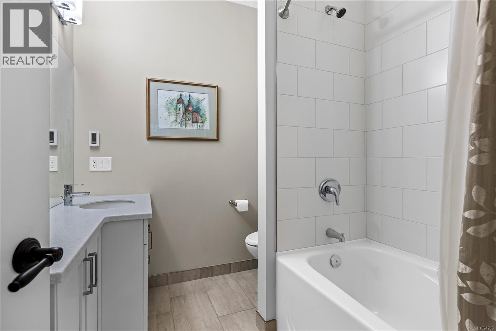 7 237 Second Ave W, Qualicum Beach, British Columbia V9K 2S5 - Photo 21 - 1024268