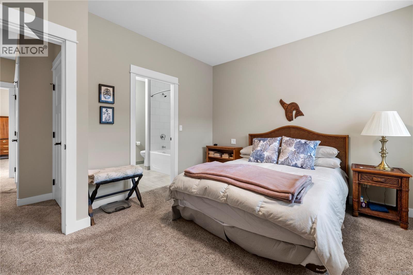 7 237 Second Ave W, Qualicum Beach, British Columbia V9K 2S5 - Photo 5 - 1024268