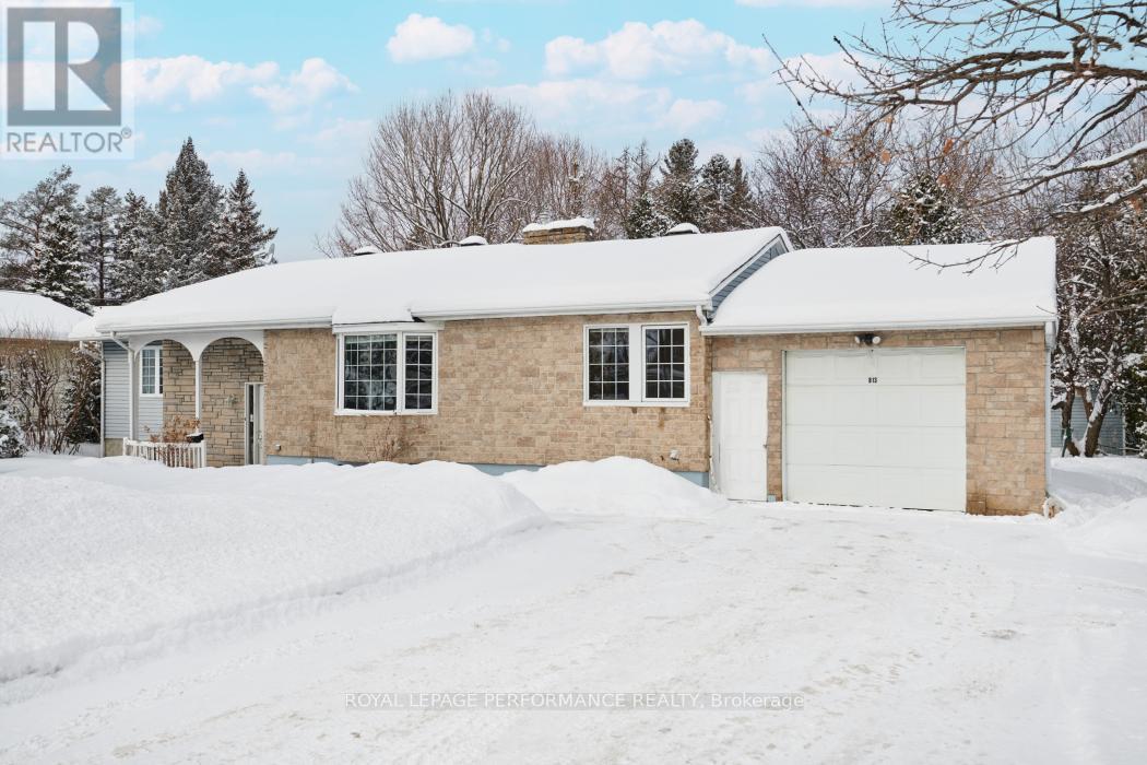 813 Walkley Road, Ottawa, Ontario K1V 6R6 - Photo 2 - X12740720
